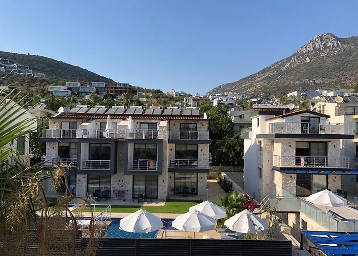 Stone House Aparts 2 1 Mit Zwei Balkone Und Poolview Kalkan No 10 Apartament *