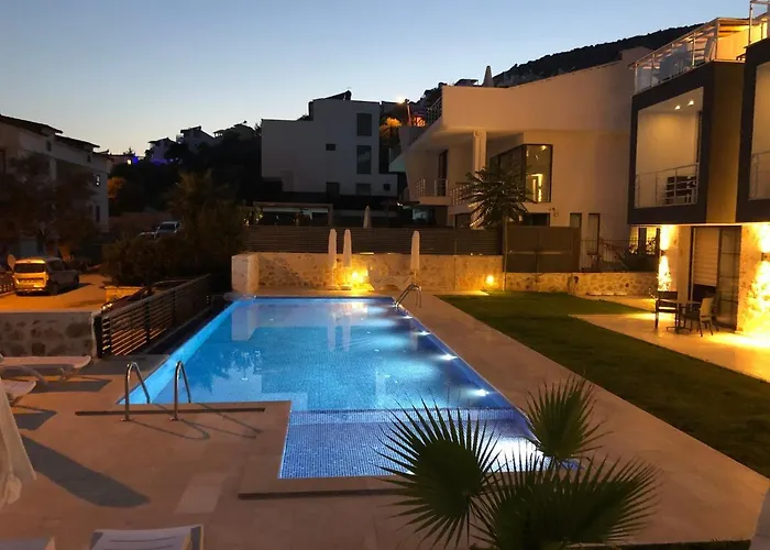 Stone House Aparts 2 1 Mit Zwei Balkone Und Poolview Kalkan No 10