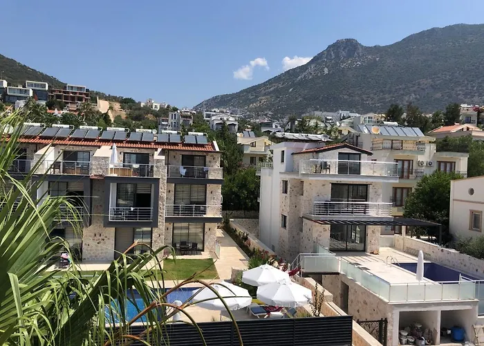 Stone House Aparts 2 1 Mit Zwei Balkone Und Poolview Kalkan No 10 Apartament Kaş