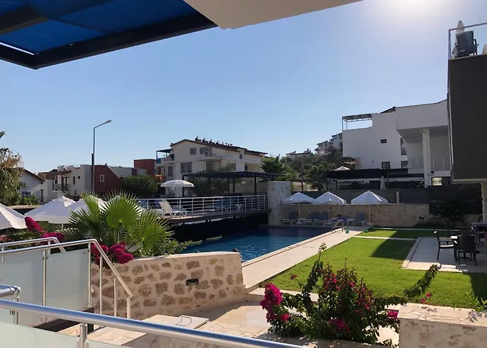 Stone House Aparts 2 1 Mit Zwei Balkone Und Poolview Kalkan No 10 Apartment Kas