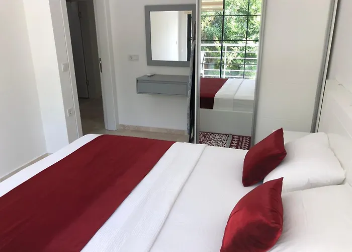 Stone House Aparts 2 1 Mit Zwei Balkone Und Poolview Kalkan No 10 Apartment Kas