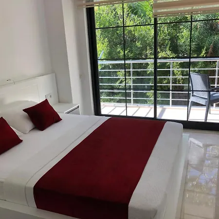 Stone House Aparts 2 1 Mit Zwei Balkone Und Poolview Kalkan No 10 Apartmán *